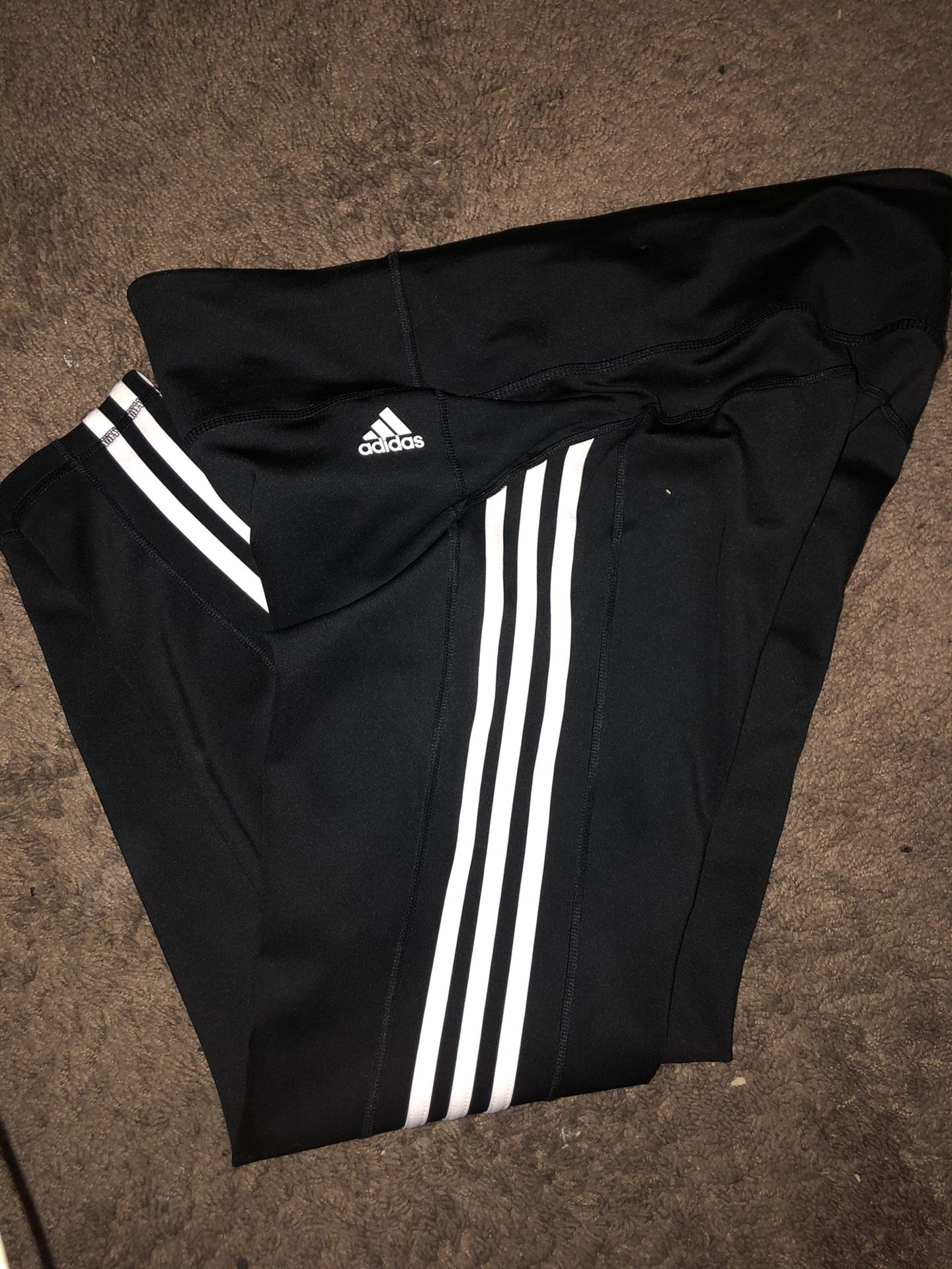Adidas women’s xlarge