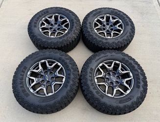 18” Chevy ZR2 Silverado LTZ Tahoe RST Suburban Z71 Wheels Rims Tires