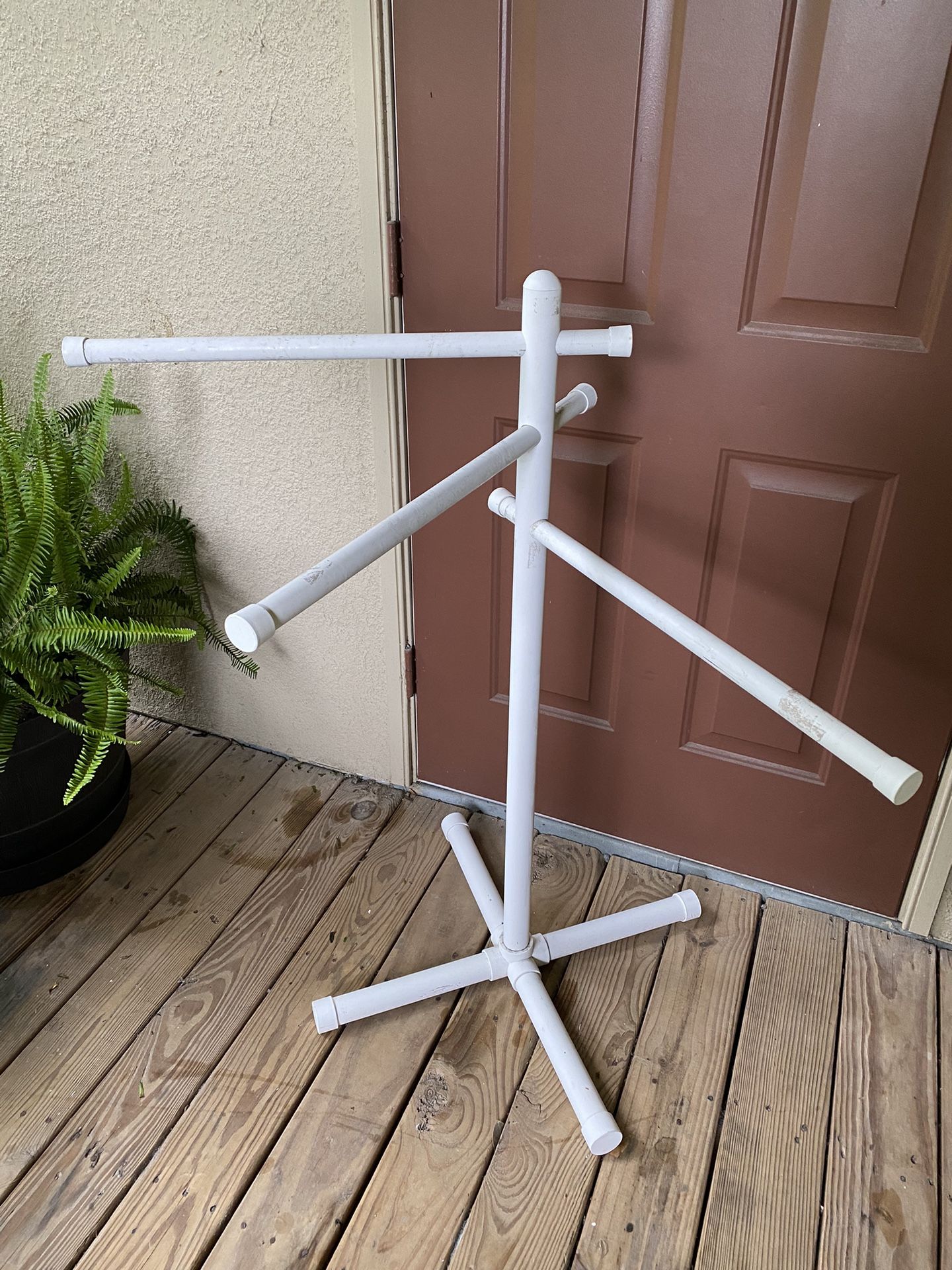 Pool Towel Holder And Lamp