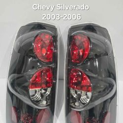 Chevy Silverado 1999-2006 Tail Lights