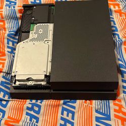 PS4 First Edition Missing Left Plastic Top Piece