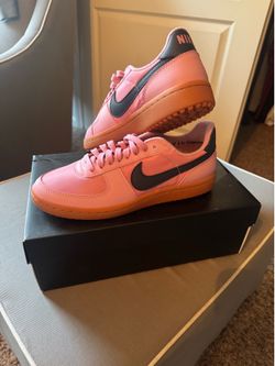 Brand new Nike women's shoes