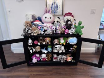 628 Total Toys (5$ Per Small And 10$ Per Large Toy)