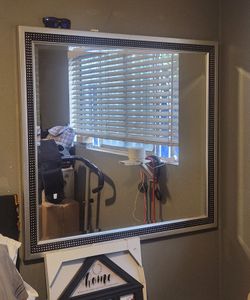 Mirror / Espejo