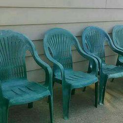 Outdoor lawn chairs (5) for $36.00