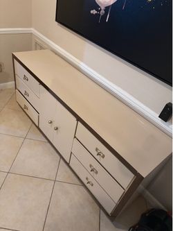 Bedroom dresser