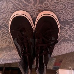  Black Vans