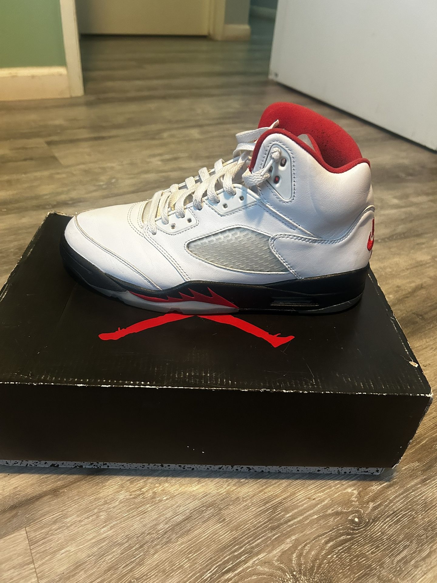 Fire Red 5’s (2020)
