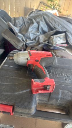 Milwaukee half-inch impact wrench 18 V