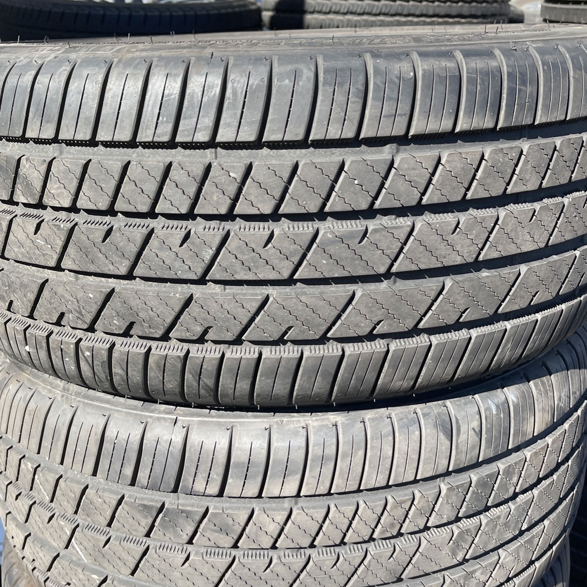 245-35-19 Bridgestones