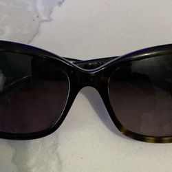 Maui•                        Jim•                           Sunglasses••},•
