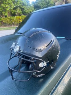 Schutt F7 football Helmet Black