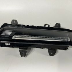 2020 2021 Cadillac XT6 Right Led DRL Daytime Running Fog Light (contact info removed)6 OEM