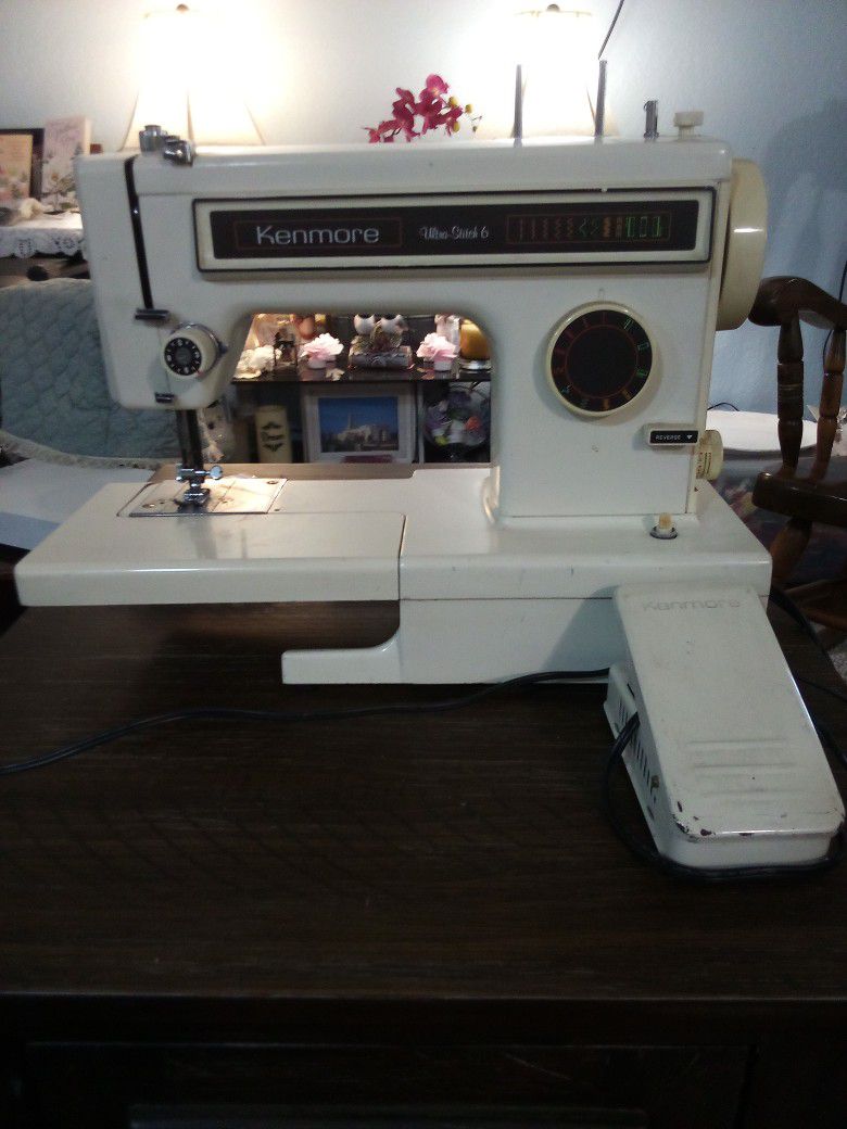 Kenmore Sewing Machine 