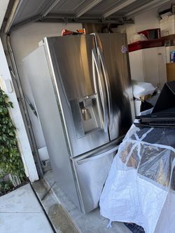 lg fridge