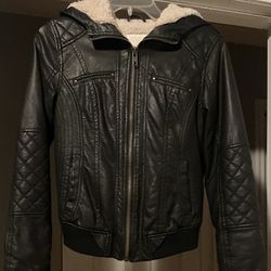 Women’s Coat Forever 21 Brand! Never Been Worn! Size XS