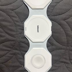 Multi-device charging station, 3-in-1 foldable magnetic wireless charging dock, travel charging pad for iPhone 15, 14, 13, 12 Pro Max Plus, Apple Watc