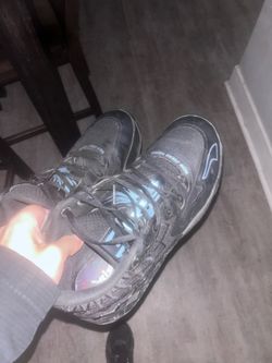 Melo “Buzz City’s” Basketball shoes