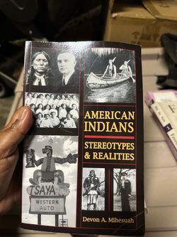 American Indians Stereotypes & Realities by Devon A. Mihesuah