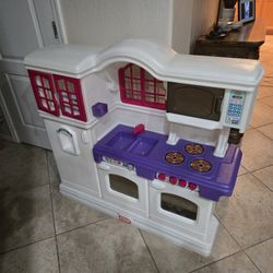 Play Kitchen 45" Wide Price Free