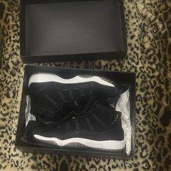 Air Jordan 11 Retro Heiress Black Stingray (GS)