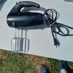 Mixmaster Electric Hand Mixer