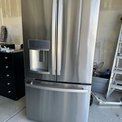 GE French Door Refrigerator 