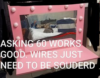 Pink Hollywood Vanity Mirror with Bulbs