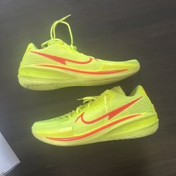 Nike GT Cut 1 EYBL Size 13
