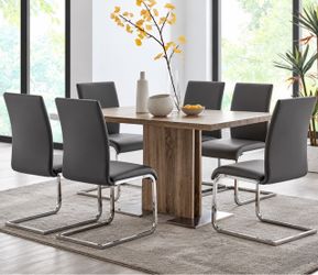 Néw  modern Dining Chairs