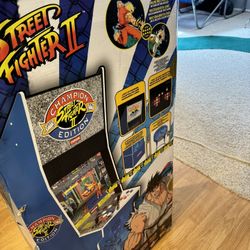 Street Fighter™II Big Blue Arcade Machine