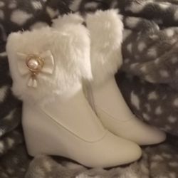 Girls White Boots