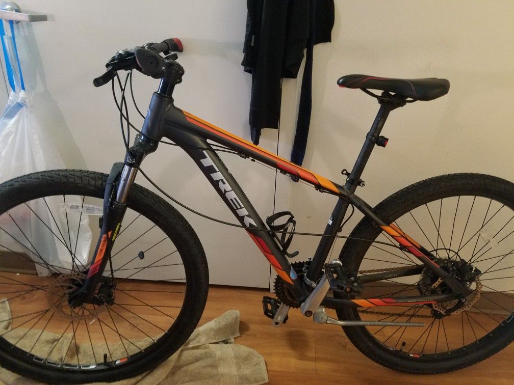 Trek Marlin 5