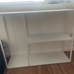 Console Table / Stand 