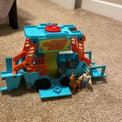 Scooby Do Mystery Machine