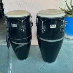 Congas and Órgano Piano keyboard With Stand