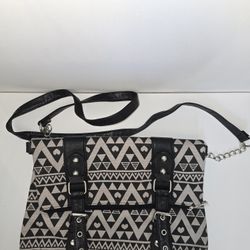 Candie's Messenger Bag