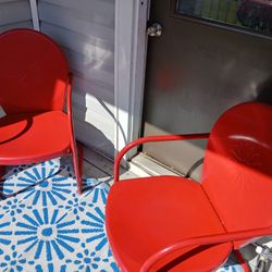 Red Medal Outdoor Chairs