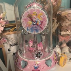 Rare M.Z. Berger & Co. Disney Princess Cinderella  Anniversary Clock