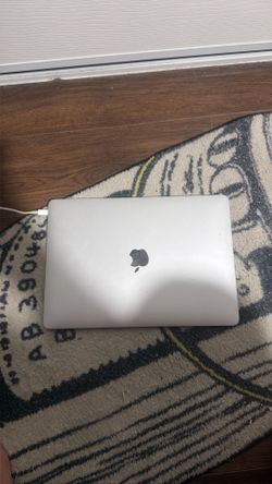 MacBook 2019