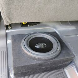 Chevy Silverado 99-06  Custom Compact 12" Subwoofer Ported Box