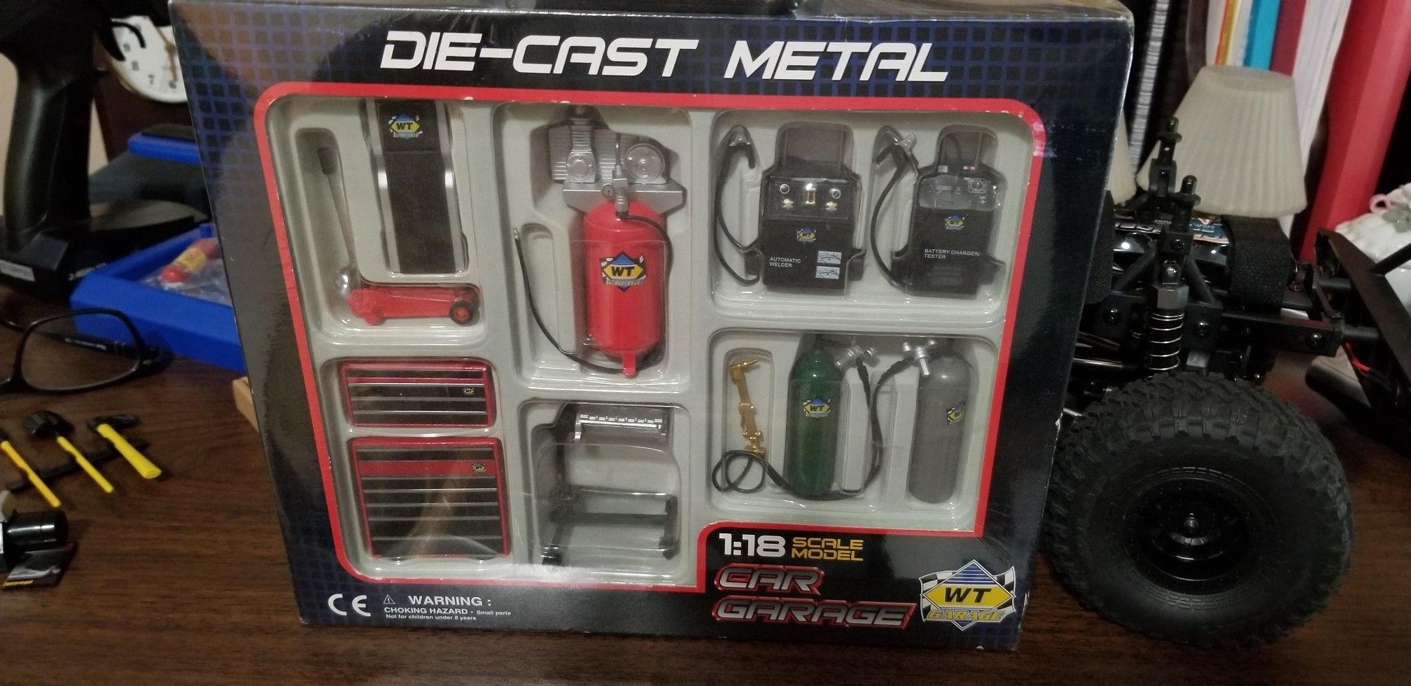 WT Garage Die-Cast Metal