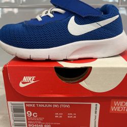 Nike Tanjun Boys Shoes 