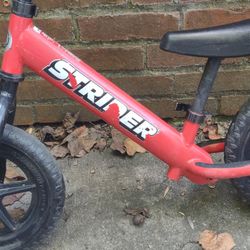 Strider Ultralight Balance Bike 
