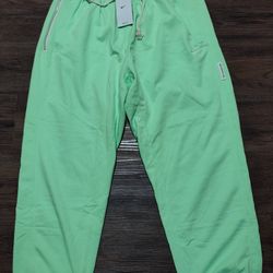 Nike Standard Issue Dri-fit Sweat pants