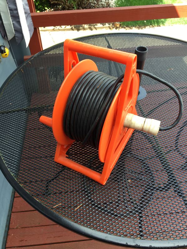 100 foot reel extension cord for Sale in SeaTac, WA OfferUp
