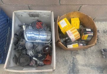 VW Volkswagen Distributor and Carburetor Cores