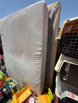 Full size mattress and box