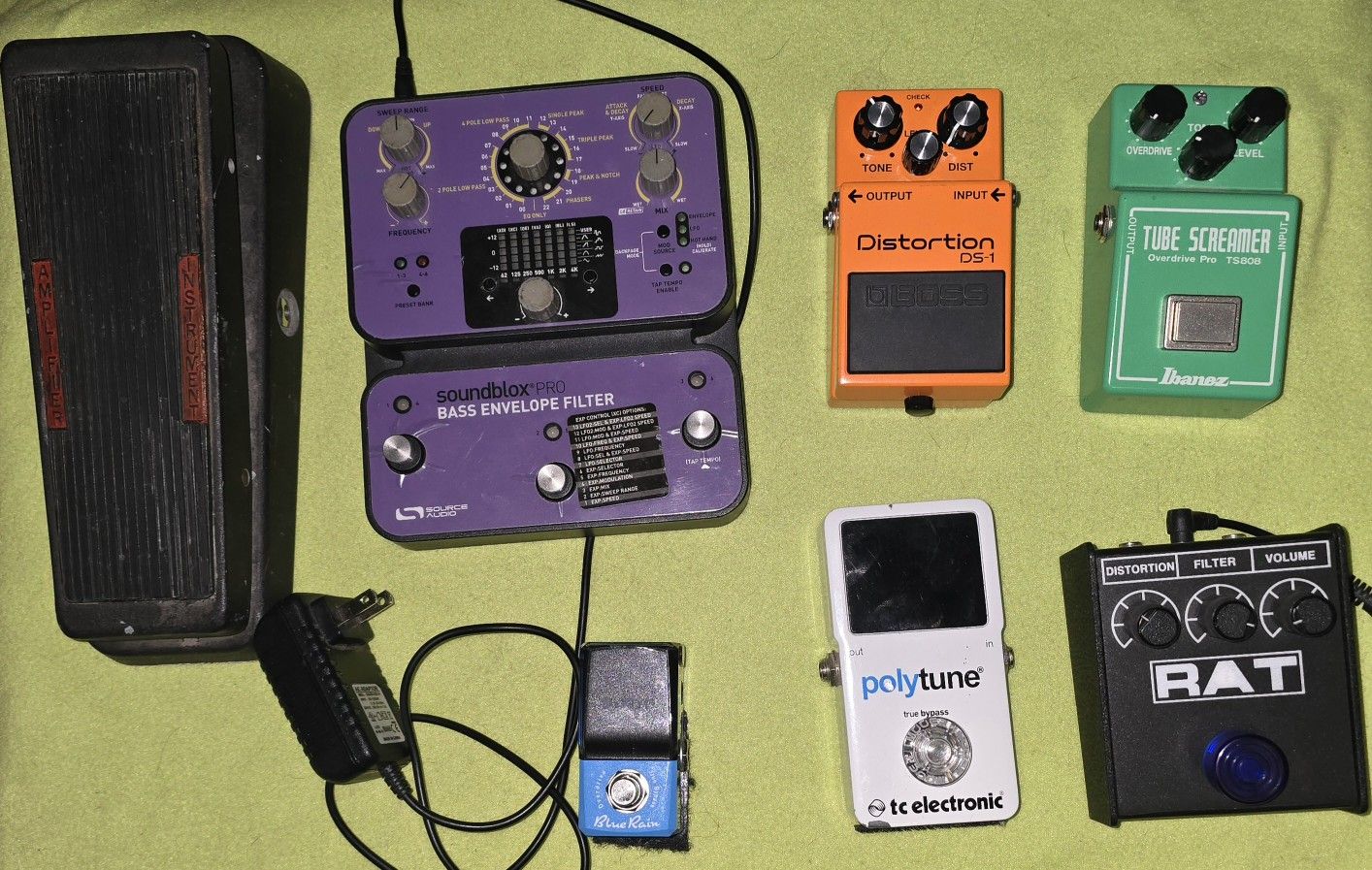 Guitar Pedals Varius