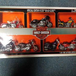 Harley Davidson  Toy Motorcycles 